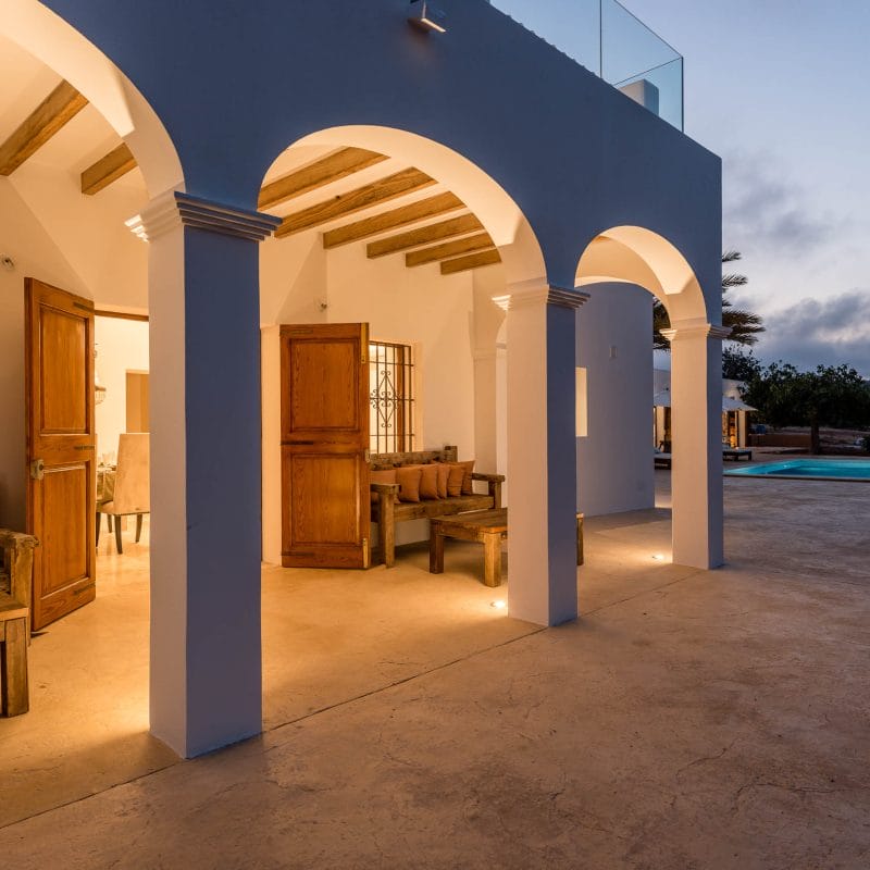 luxury-villa-in-ibiza-id-459-05