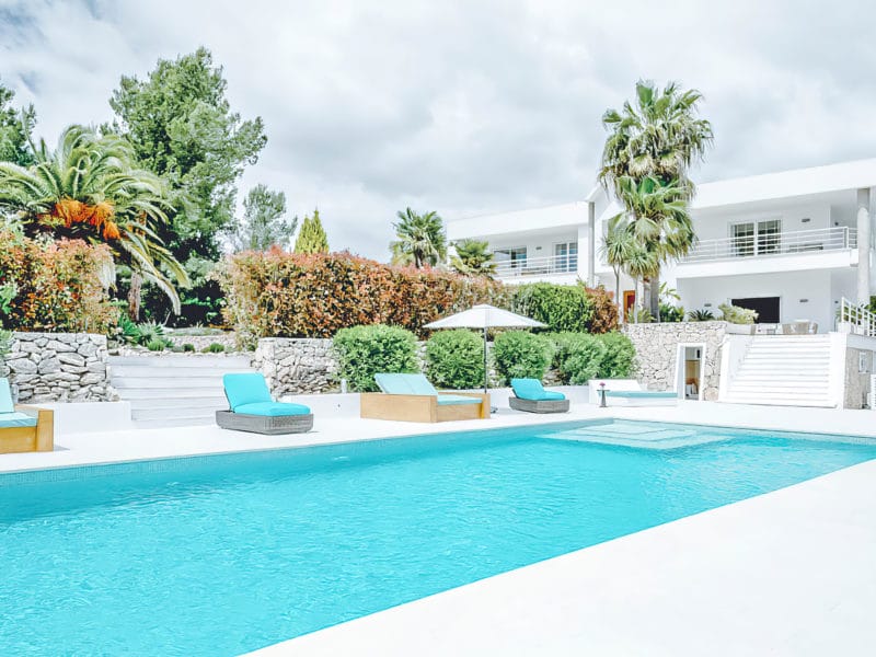 luxury-villa-in-ibiza-id-495-01 luxury-villa-in-ibiza-id-495-01