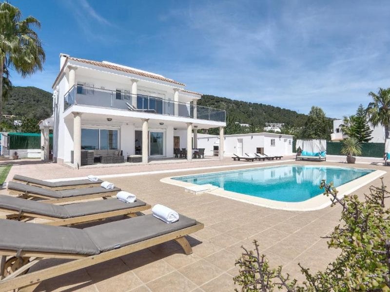 villa-for-long-term-in ibiza-id-449-02