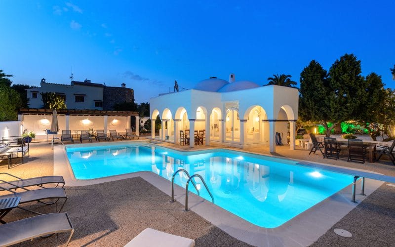 villa-in-ibiza-id-479-01