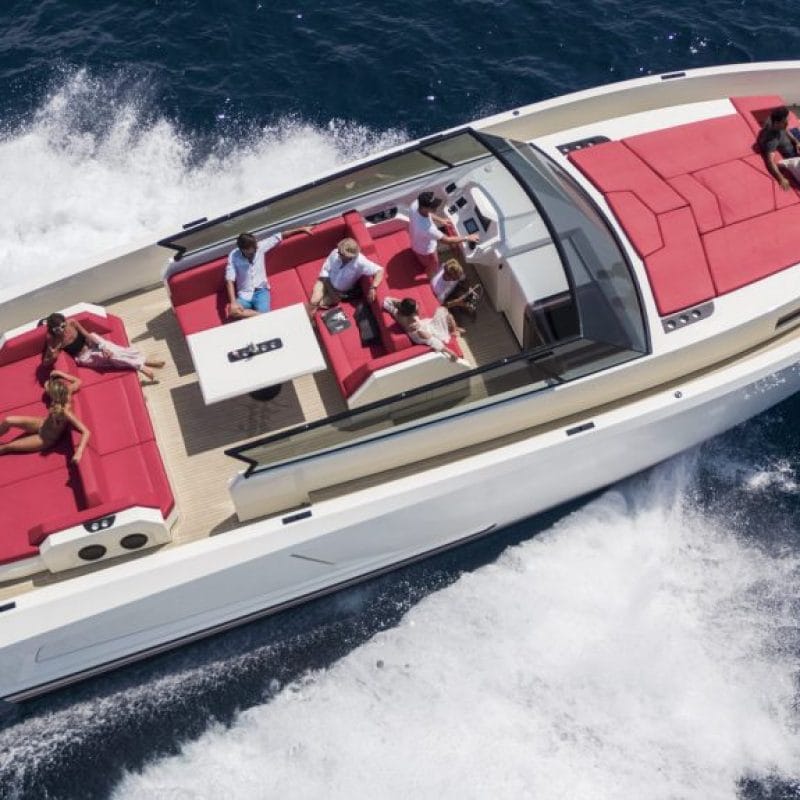 yacht-rental-ibiza-vanquish-54-01