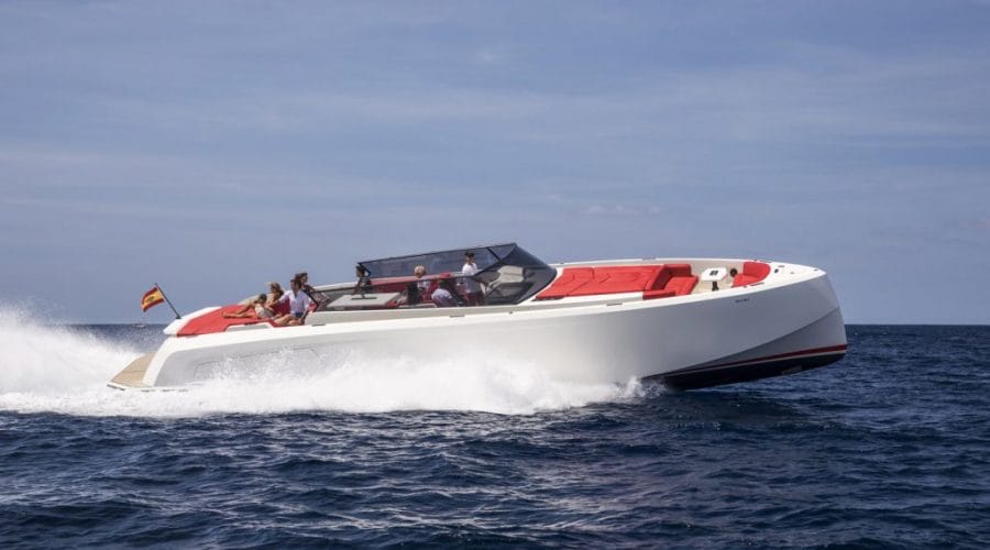 yacht-rental-ibiza-vanquish-54-03